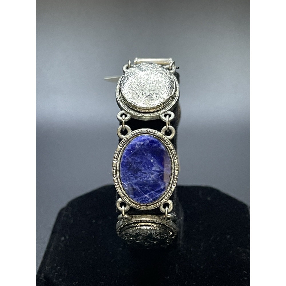 2028 Silver-Tone Oval Blue Semi Precious with Lockets Link Bracelet